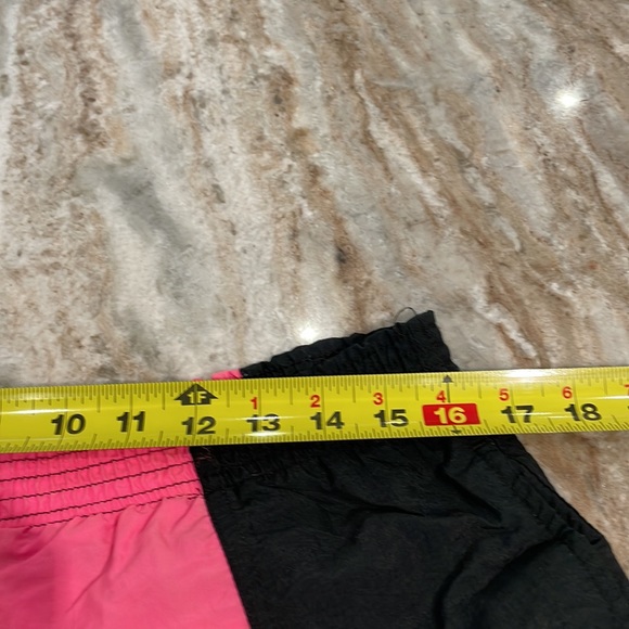 Retro Shorts - Picture 9 of 13